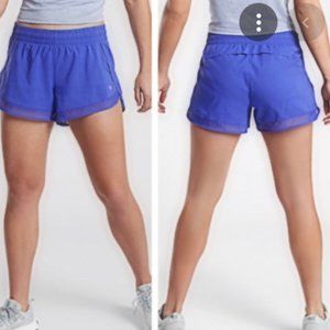 Athleta Mesh Racer Run Shorr 4" Merlin Blue - BNWT